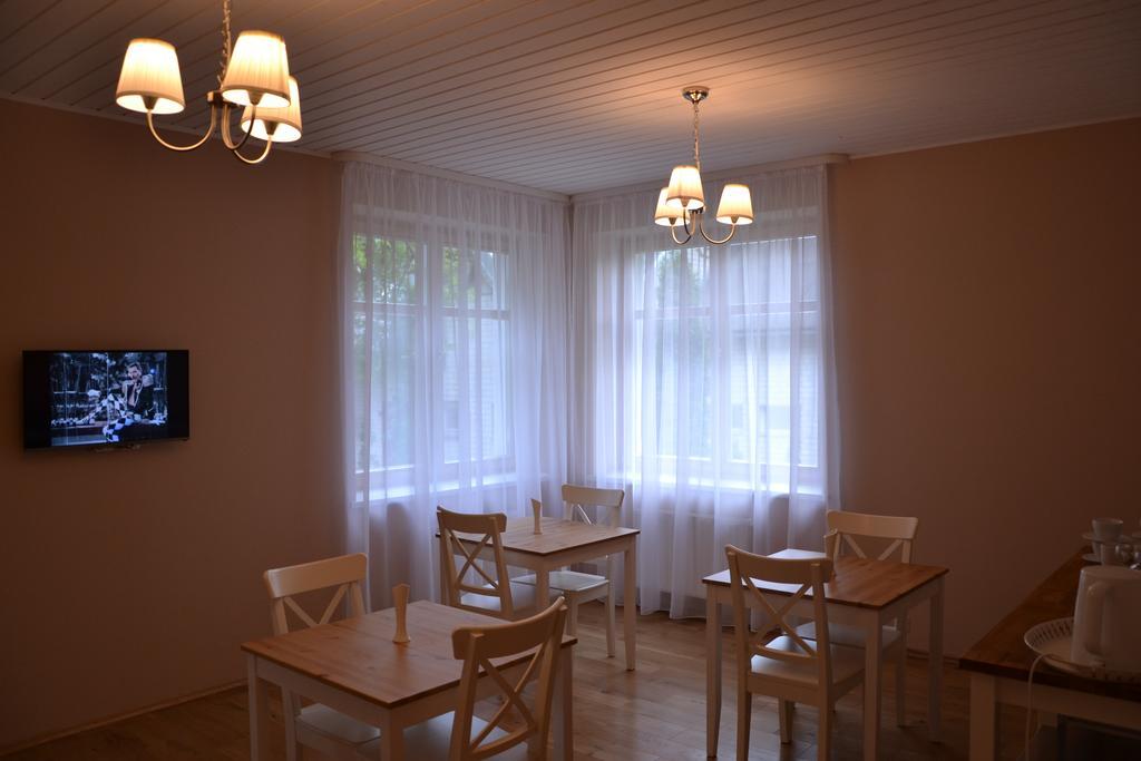 Liepa Hotel Silute Ngoại thất bức ảnh